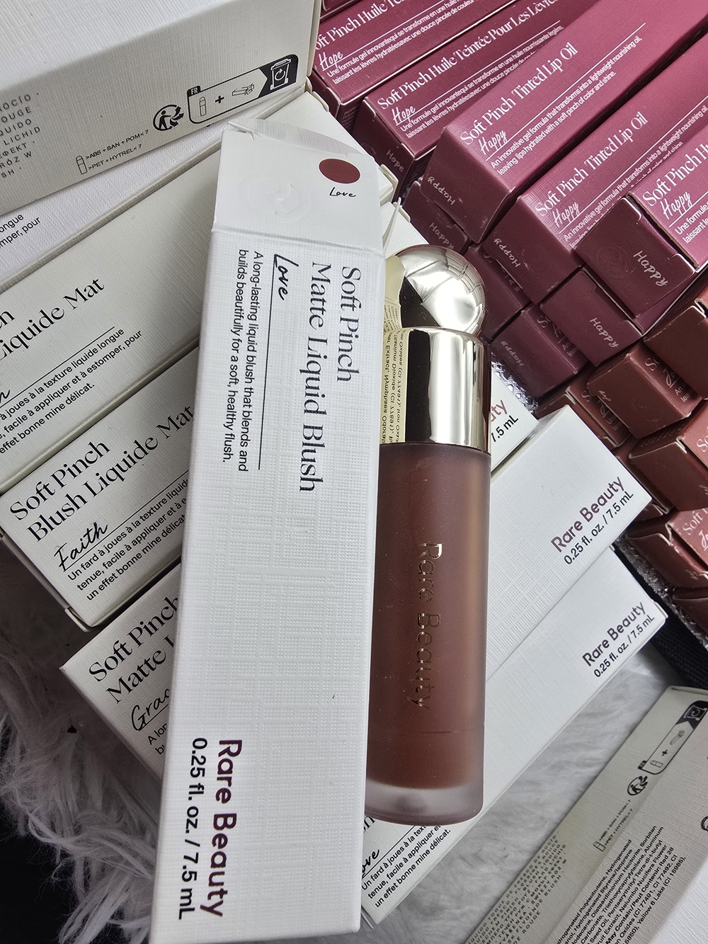 Rare Beauty Soft Pinch Liquid Blush — Vibrant Pink - Picture 9 of 12